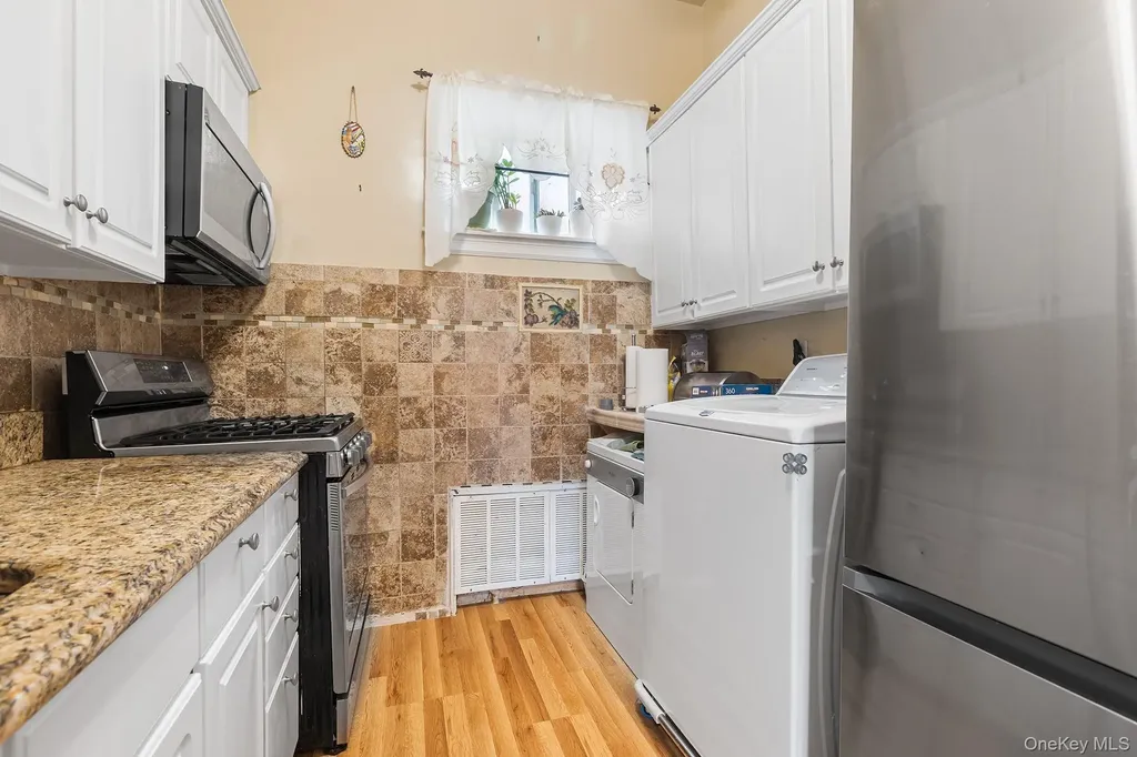 37 Fieldstone Hartsdale NY 10530