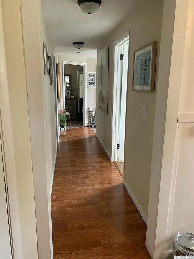 81 Cauterskill Avenue Catskill NY 12414
