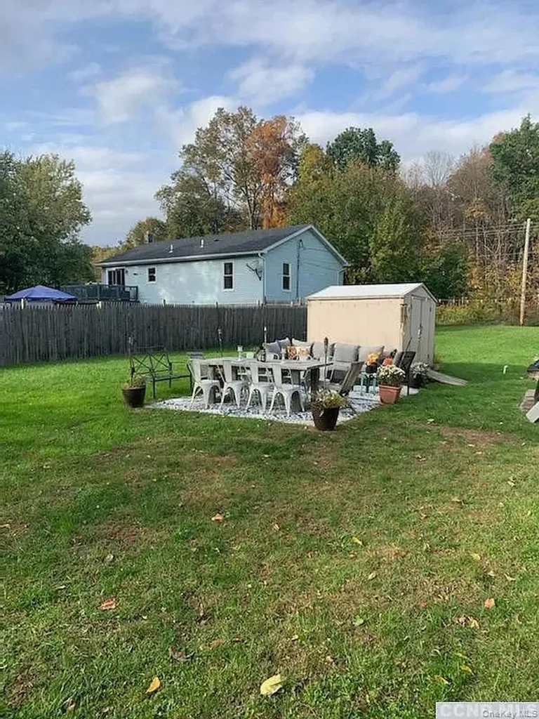 81 Cauterskill Avenue Catskill NY 12414