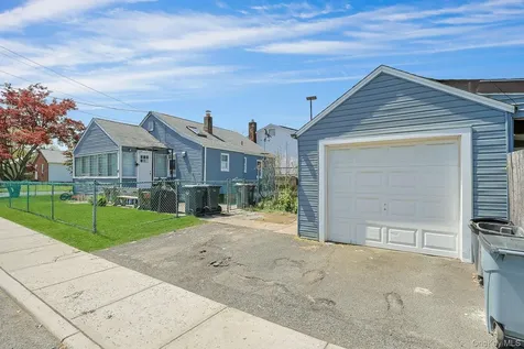 49 Blauvelt Avenue West Haverstraw NY 10993