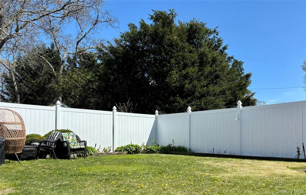 228 Patchogue Avenue Mastic NY 11950