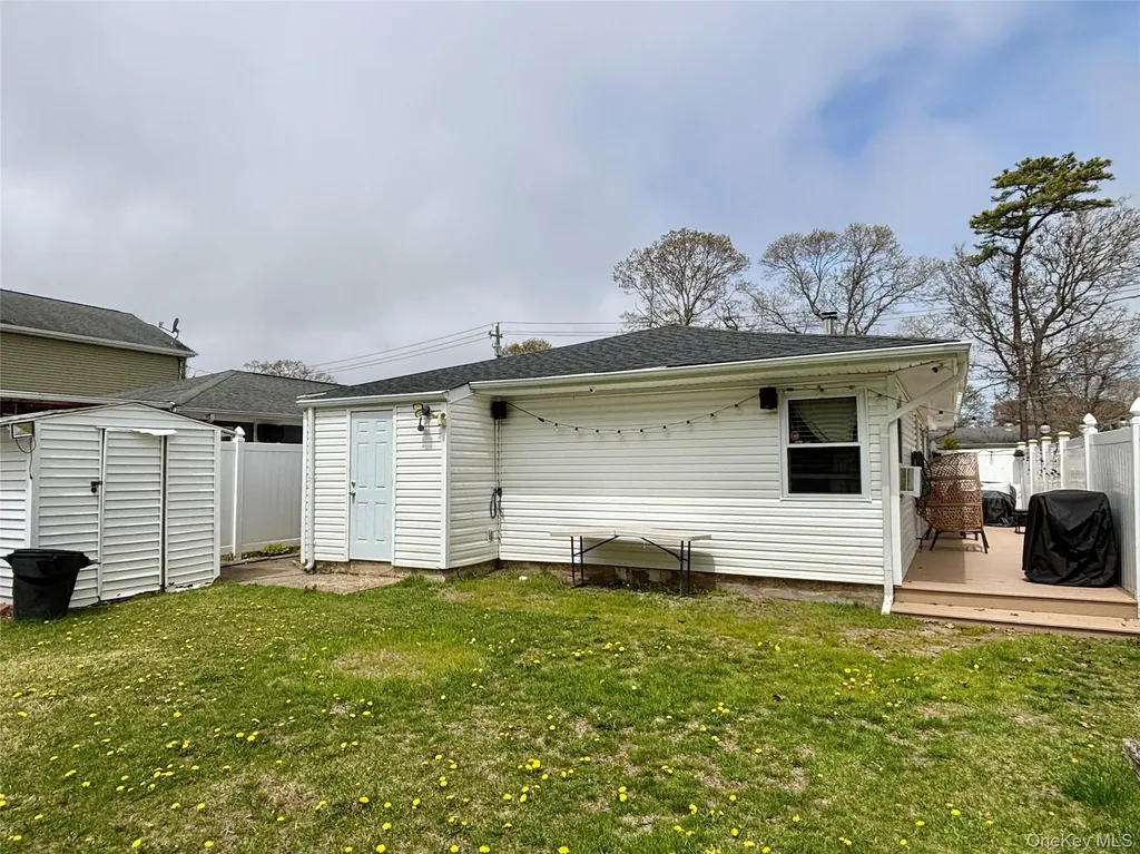 228 Patchogue Avenue Mastic NY 11950