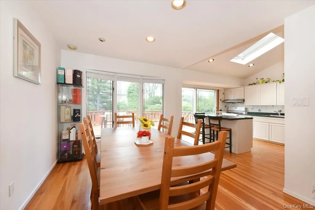 10 Orange Drive Jericho NY 11753
