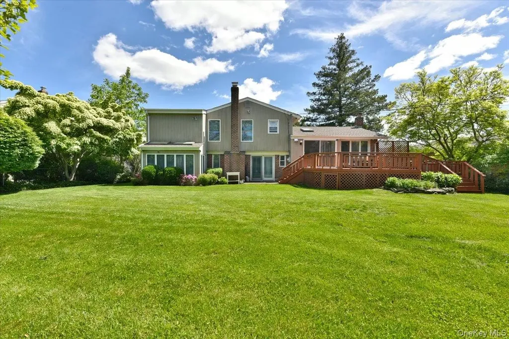 10 Orange Drive Jericho NY 11753