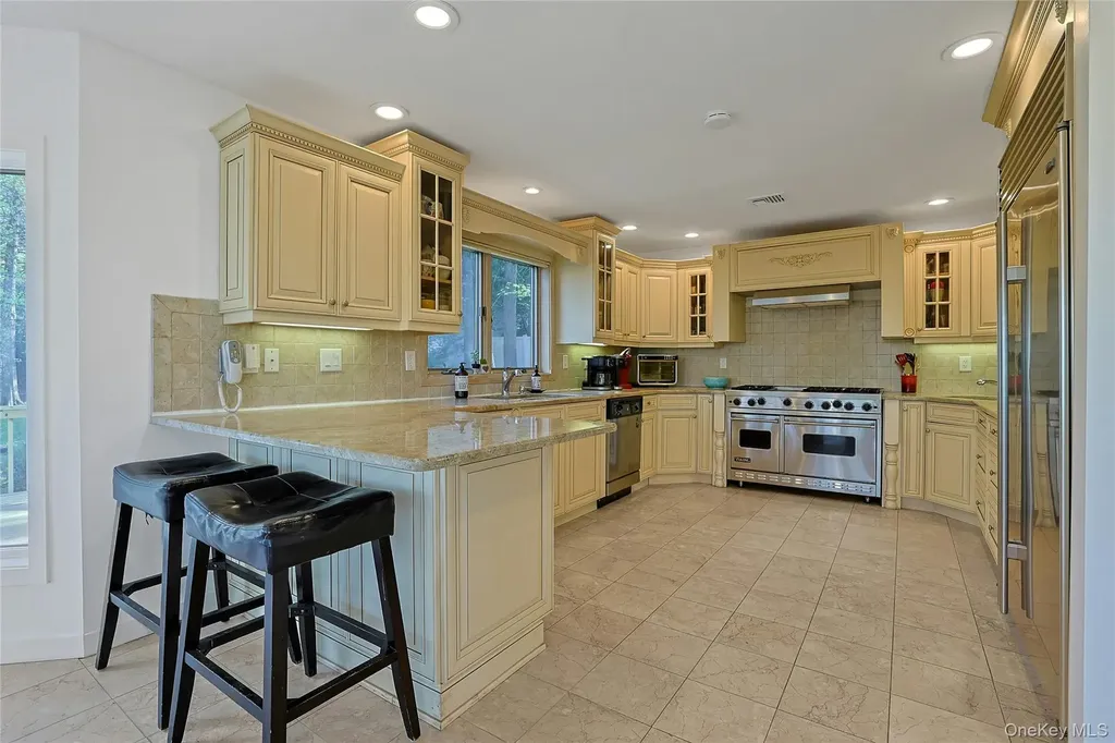 6 Treeline Terrace Nyack NY 10960