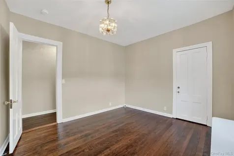 81 Woodland Avenue New Rochelle NY 10805