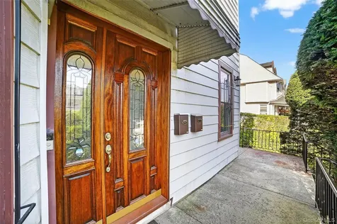 81 Woodland Avenue New Rochelle NY 10805