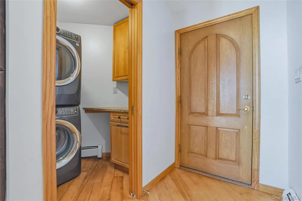 739 Hewitt Lane New Windsor NY 12553