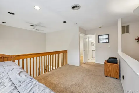 28 Tulip Court Nanuet NY 10954
