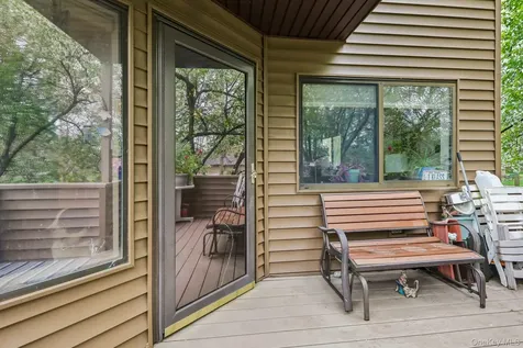28 Tulip Court Nanuet NY 10954