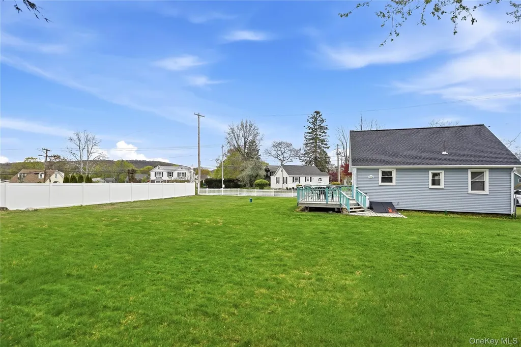 6 Dellacona Road Carmel NY 10512