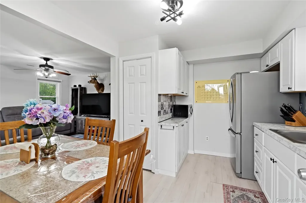 6 Dellacona Road Carmel NY 10512