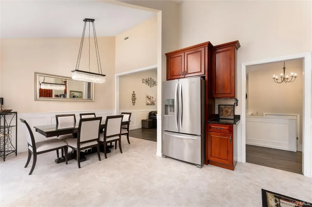 591 Meadow Road Kings Park NY 11754