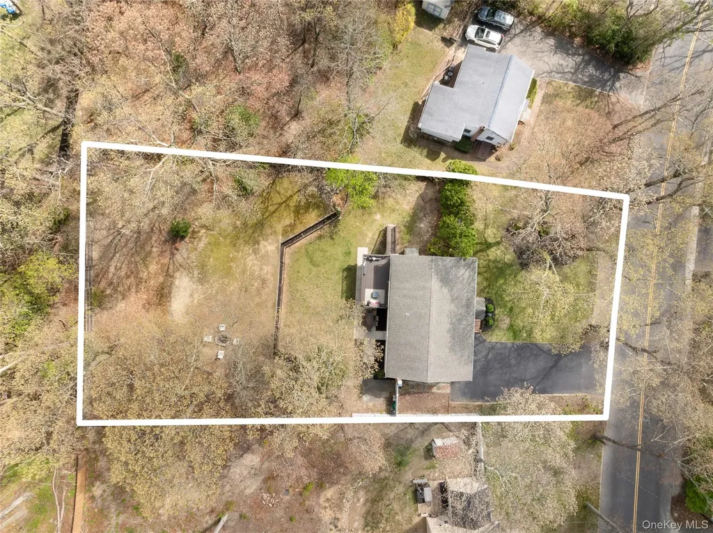 591 Meadow Road Kings Park NY 11754
