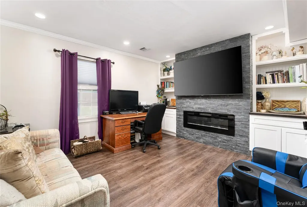 591 Meadow Road Kings Park NY 11754