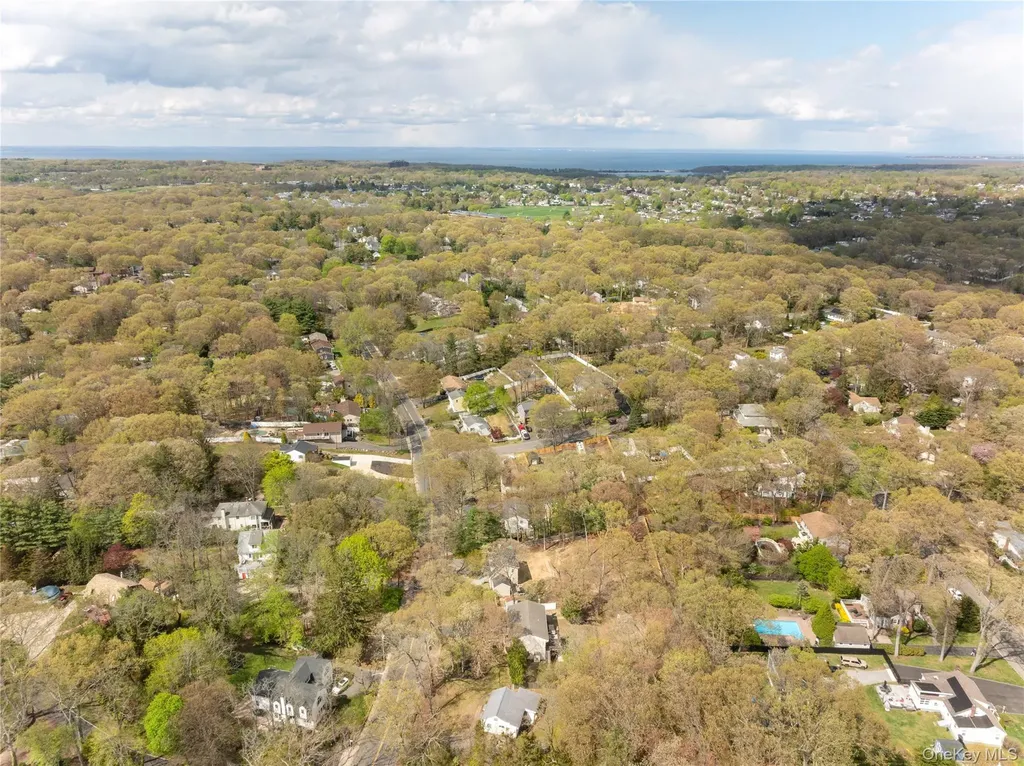 591 Meadow Road Kings Park NY 11754
