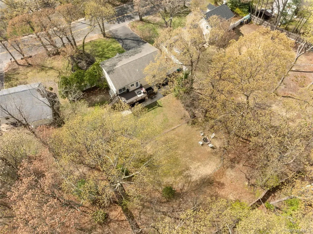591 Meadow Road Kings Park NY 11754