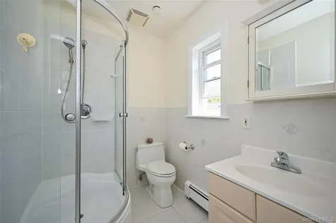223-14 Kingsbury Avenue Oakland Gardens NY 11364