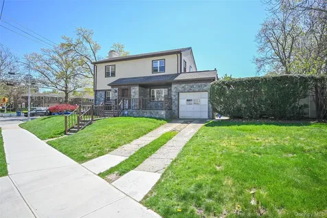 223-14 Kingsbury Avenue Oakland Gardens NY 11364
