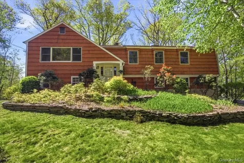93 Brundage Ridge Road Bedford NY 10506