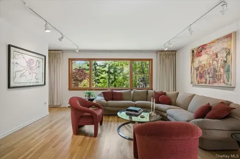93 Brundage Ridge Road Bedford NY 10506