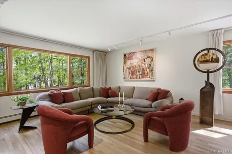 93 Brundage Ridge Road Bedford NY 10506