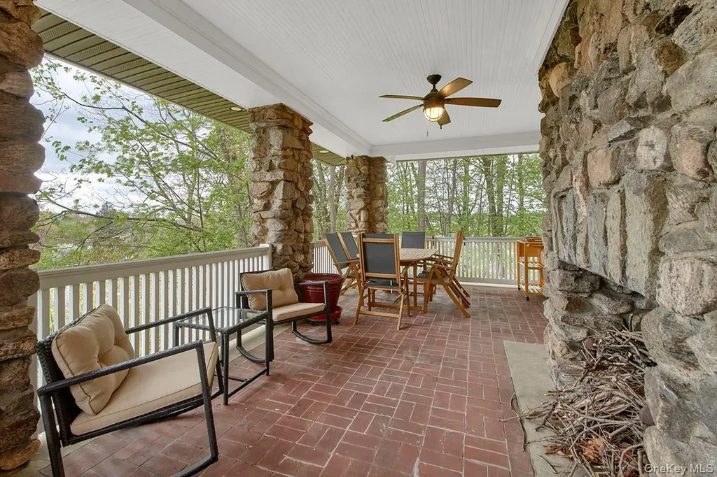 13 Chadwick Road White Plains NY 10604