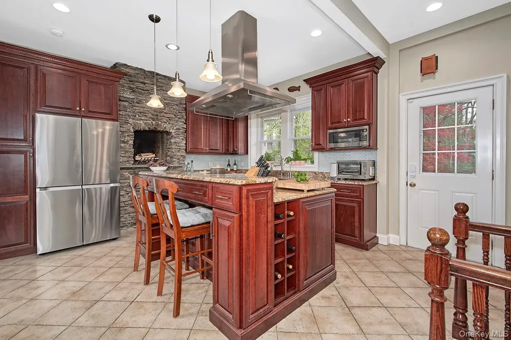 13 Chadwick Road White Plains NY 10604