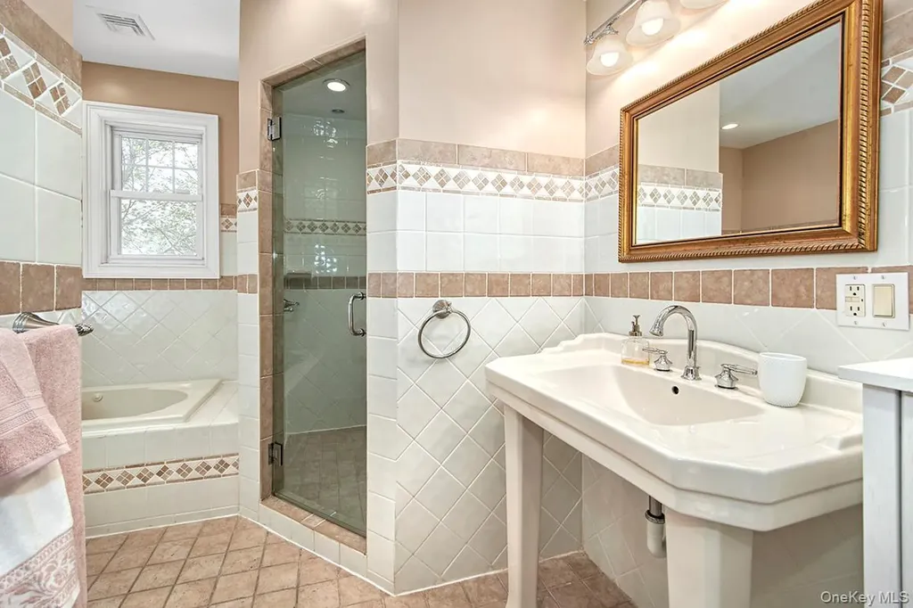 13 Chadwick Road White Plains NY 10604
