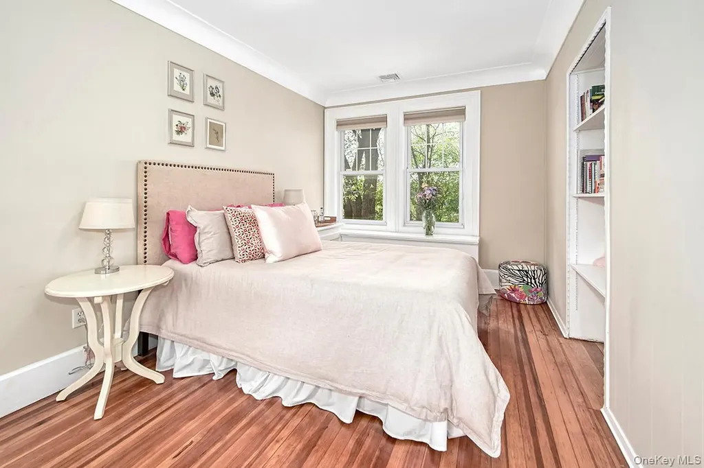 13 Chadwick Road White Plains NY 10604