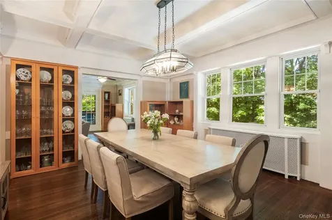 13 Chadwick Road White Plains NY 10604