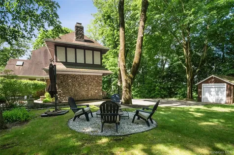 13 Chadwick Road White Plains NY 10604