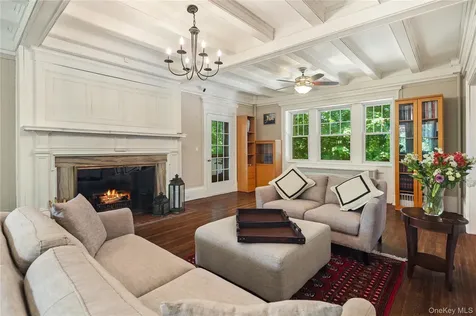 13 Chadwick Road White Plains NY 10604