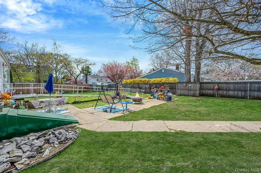 130 Lafayette Road West Babylon NY 11704