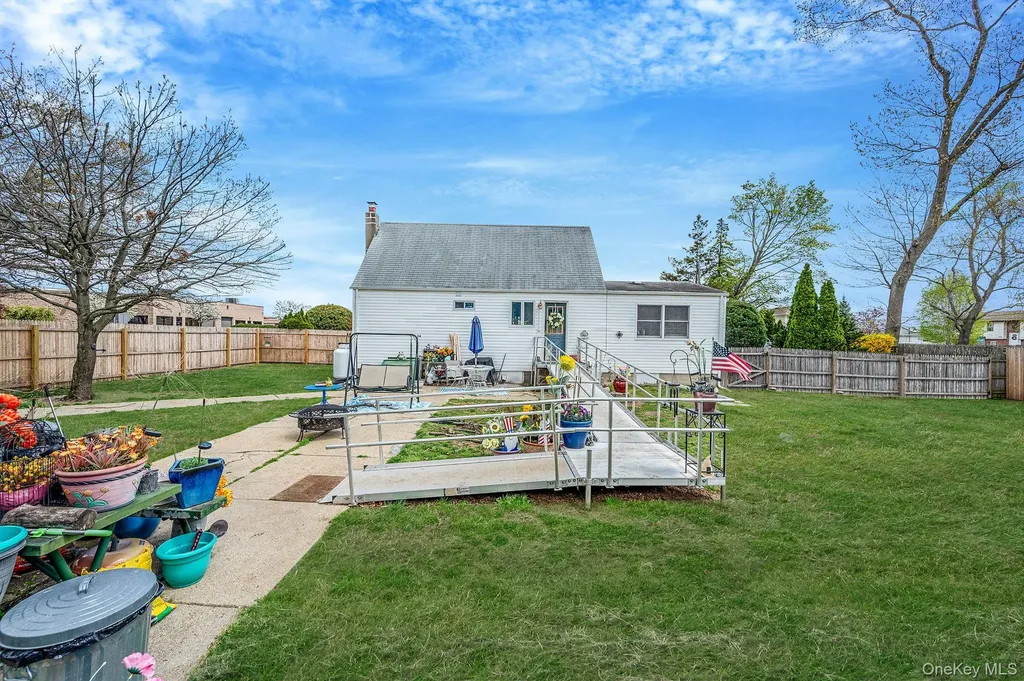 130 Lafayette Road West Babylon NY 11704