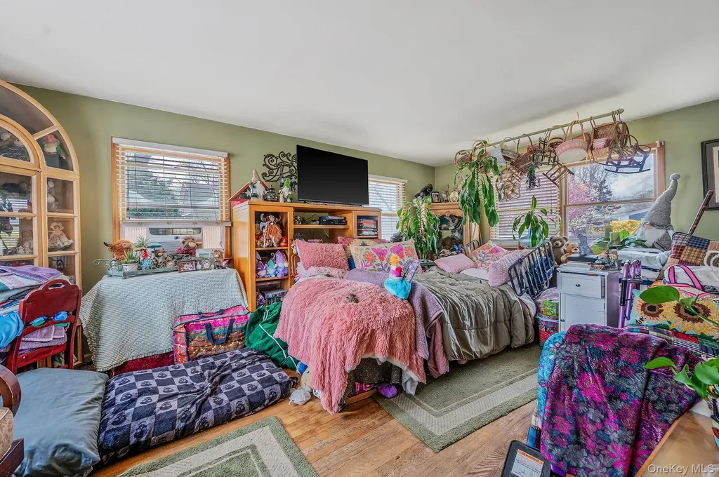 130 Lafayette Road West Babylon NY 11704