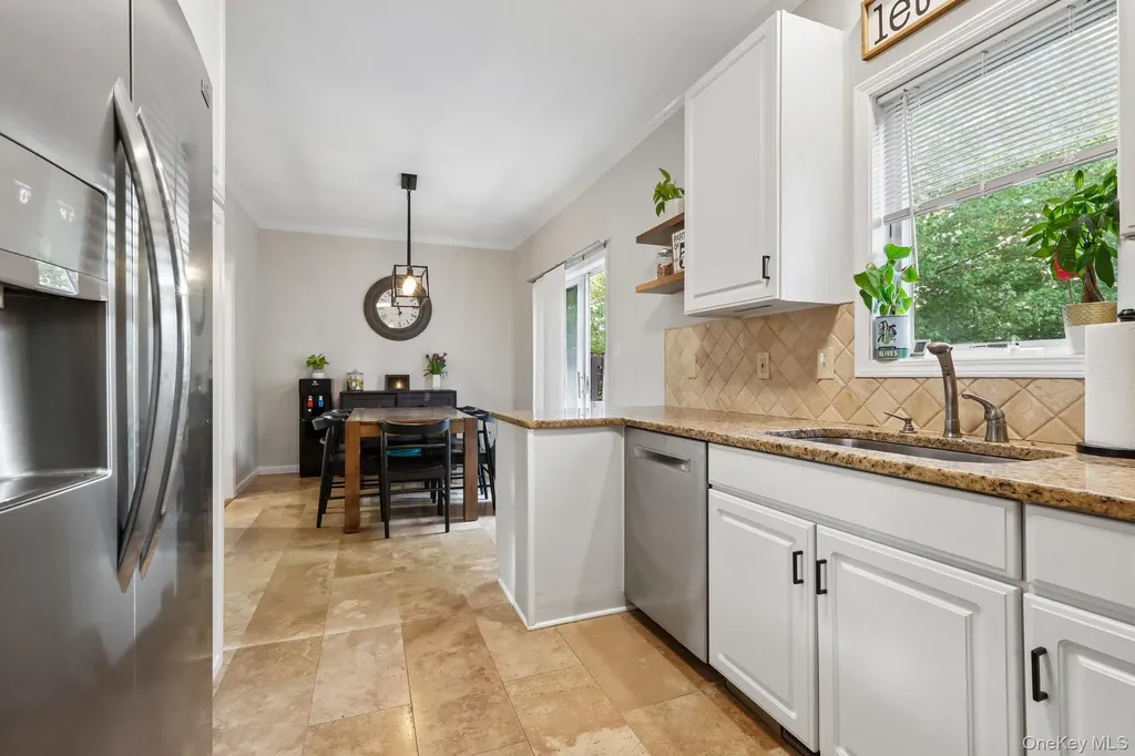 102 Leif Boulevard Congers NY 10920