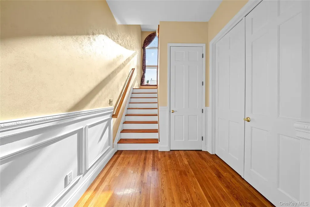 8 China Lane Setauket NY 11733