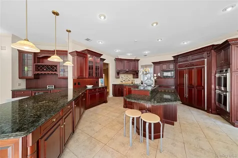 8 China Lane East Setauket NY 11733