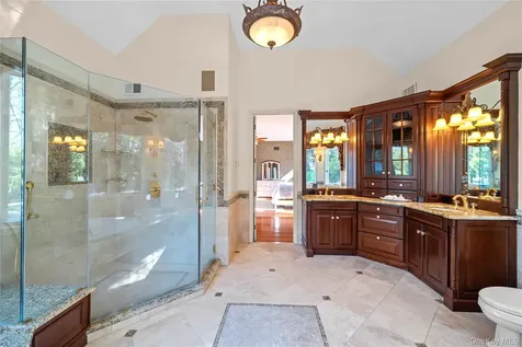 8 China Lane East Setauket NY 11733