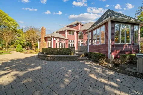 8 China Lane East Setauket NY 11733