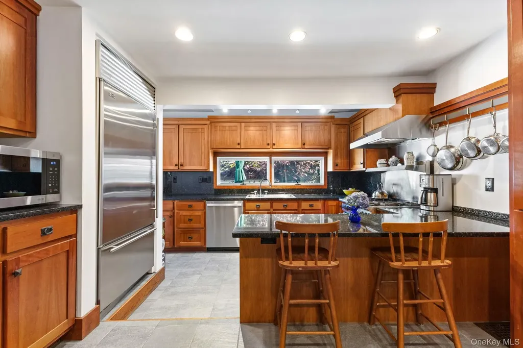 7 Avon Road Bronxville NY 10708
