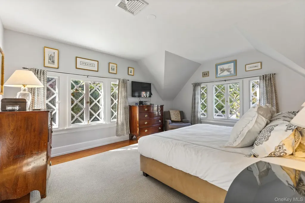 7 Avon Road Bronxville NY 10708