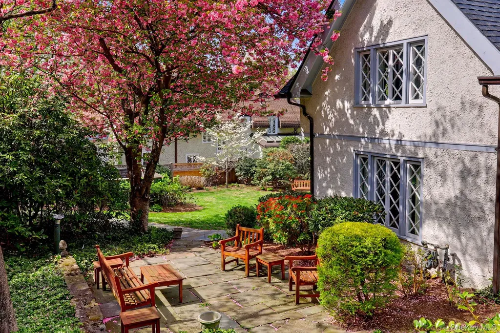 7 Avon Road Bronxville NY 10708