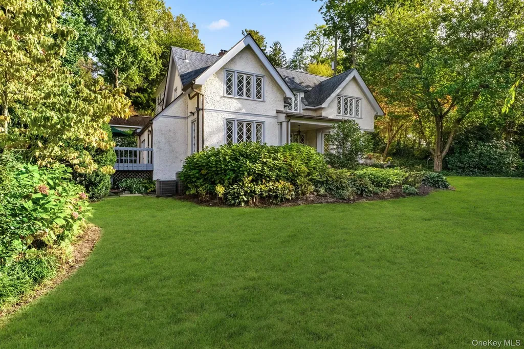 7 Avon Road Bronxville NY 10708
