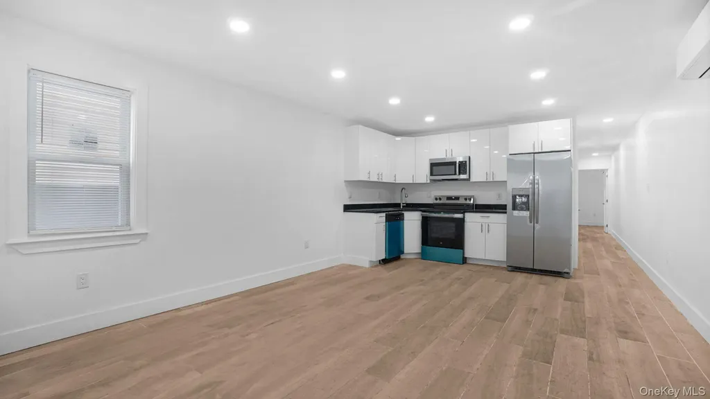 3964 Duryea Avenue Bronx NY 10466