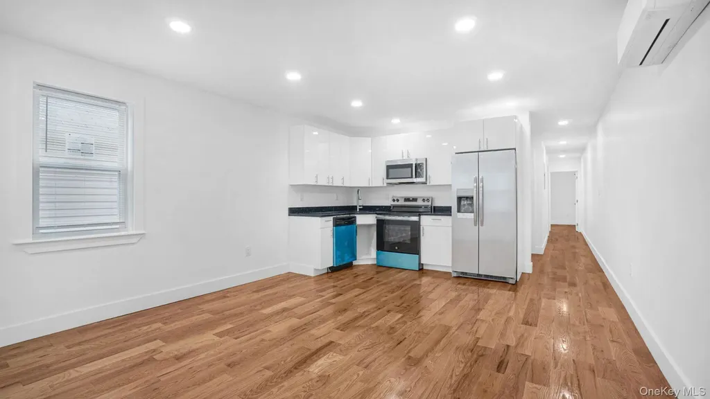 3964 Duryea Avenue Bronx NY 10466