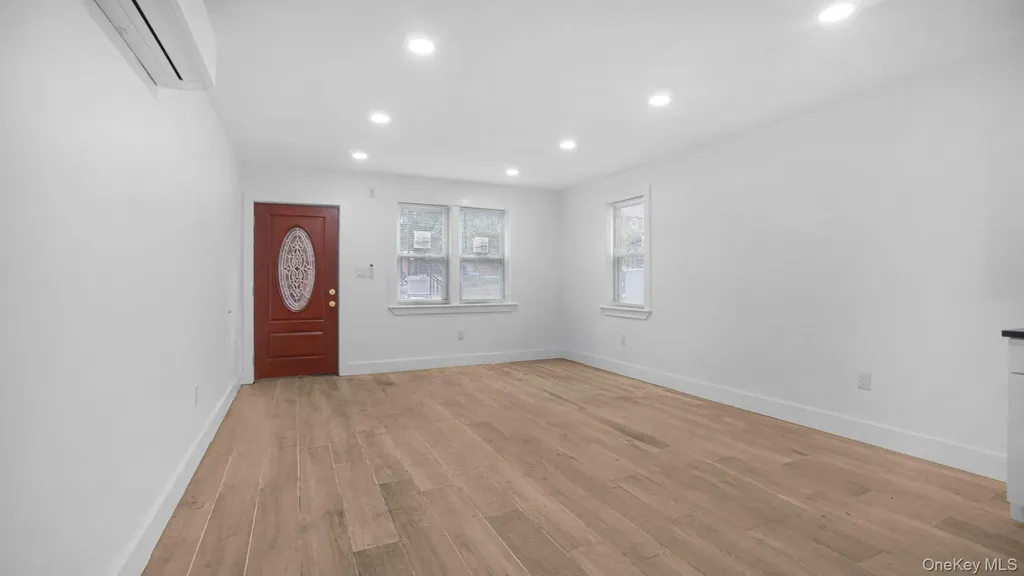 3964 Duryea Avenue Bronx NY 10466