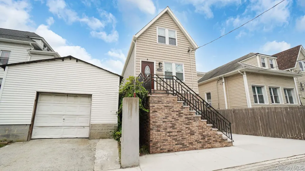 3968 Duryea Avenue Bronx NY 10466