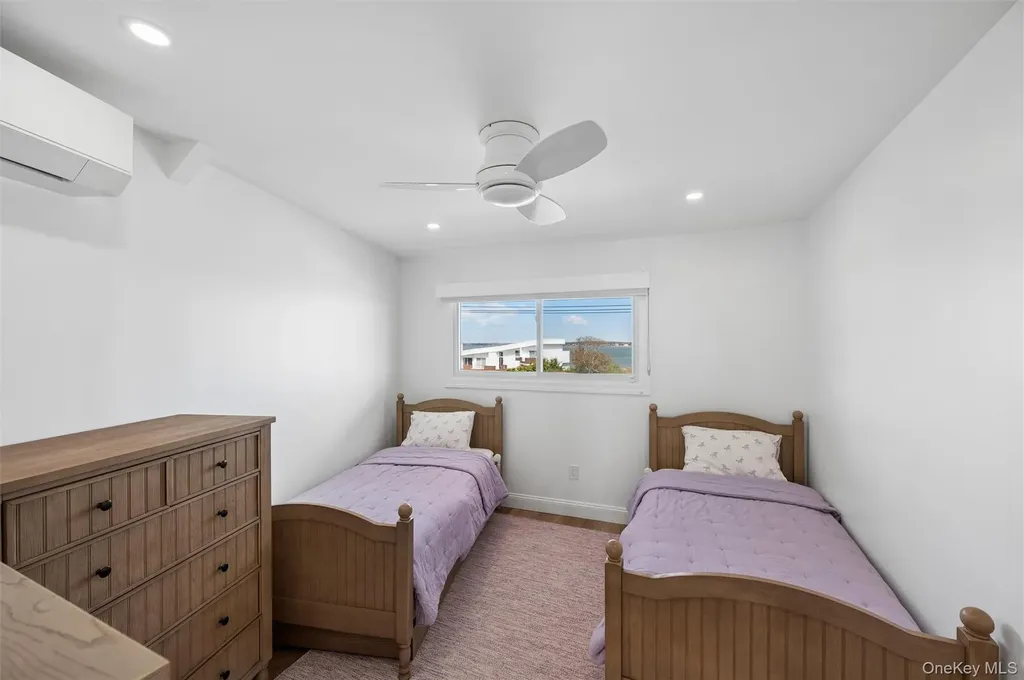 585 Dune Road Westhampton NY 11978